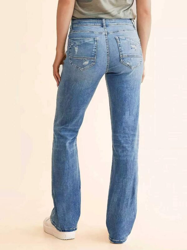 Light Wash Straight Jeans