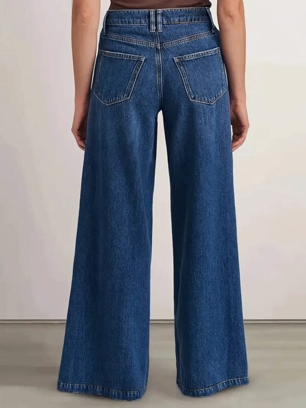 Patch Pocket Wide Leg Jeans