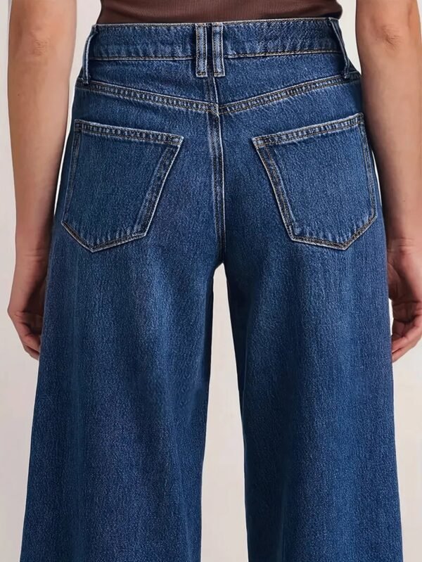 Patch Pocket Wide Leg Jeans